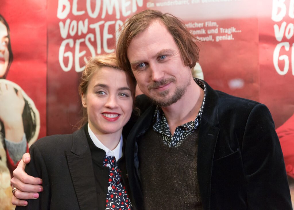 Wer ist die Ehefrau von Lars Eidinger? | Ulrike Eidinger wer ist die ehefrau von lars eidinger?