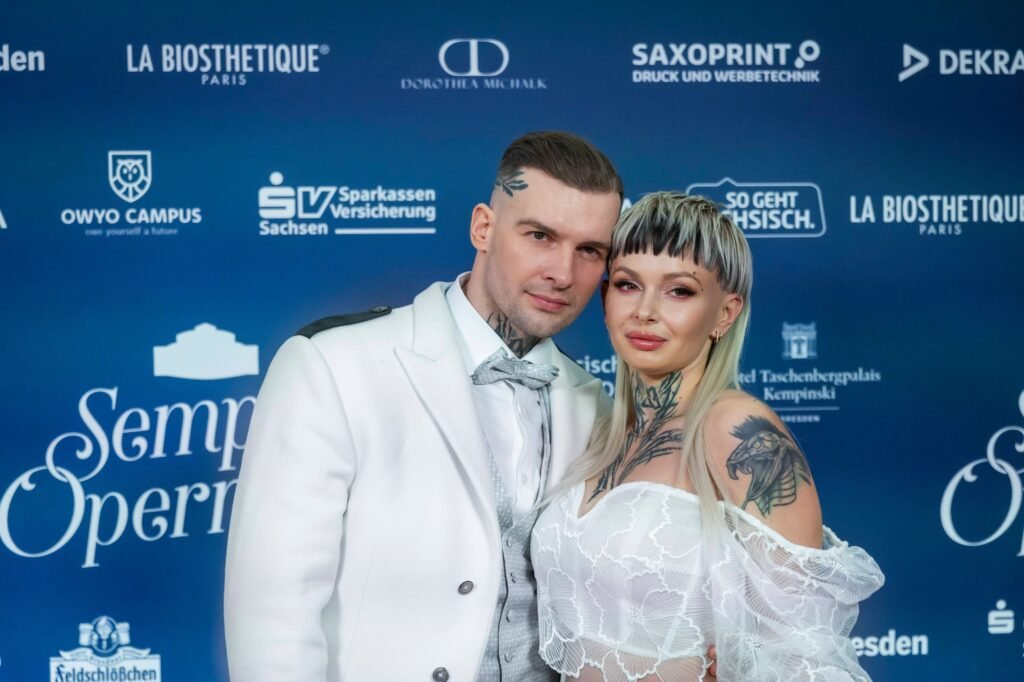 Aaron Amadeus Stehfest: Alter, Familie, Eltern und private Fakten über den Sohn von Eric Stehfest aaron amadeus stehfest